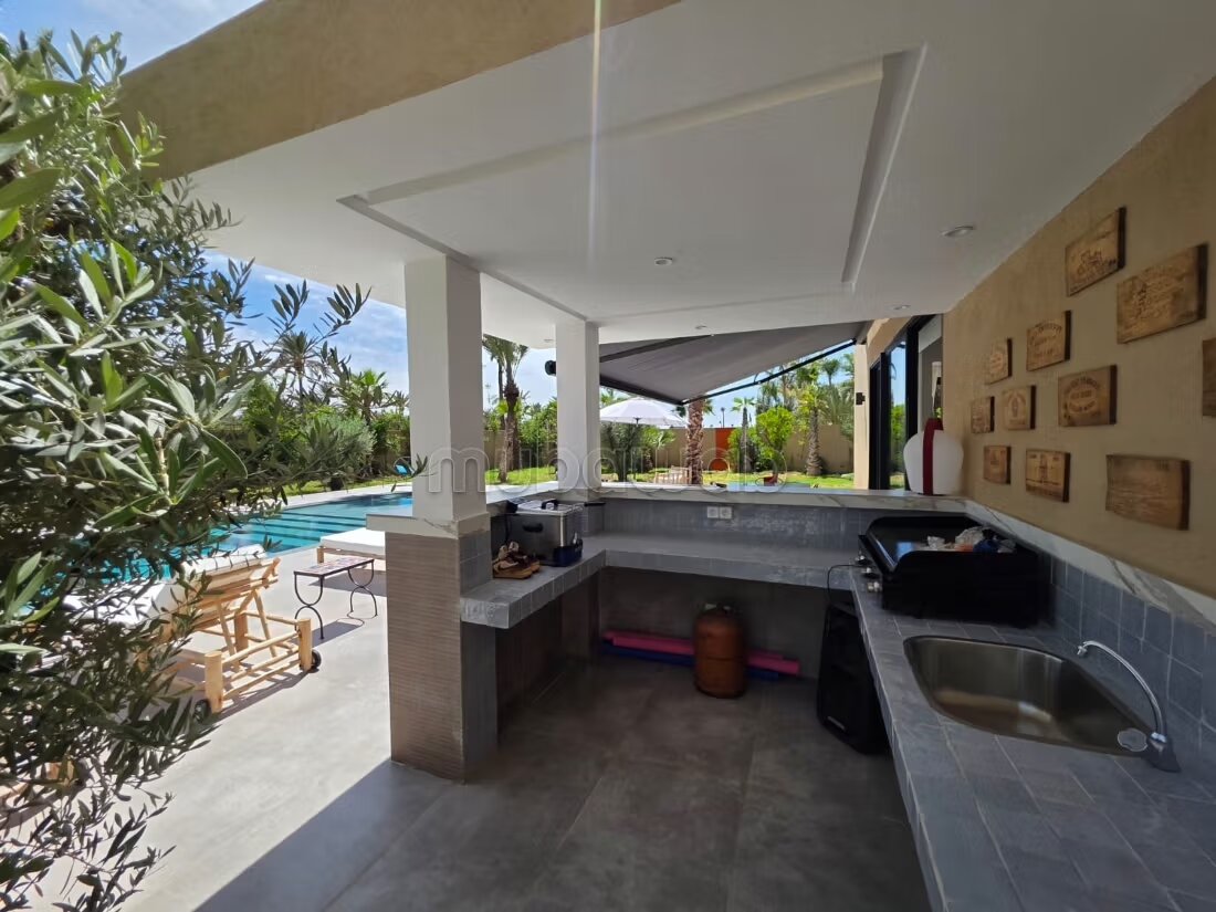 6 Bedroom Furnished Villa for Sale in Marrakech — Photo 12
