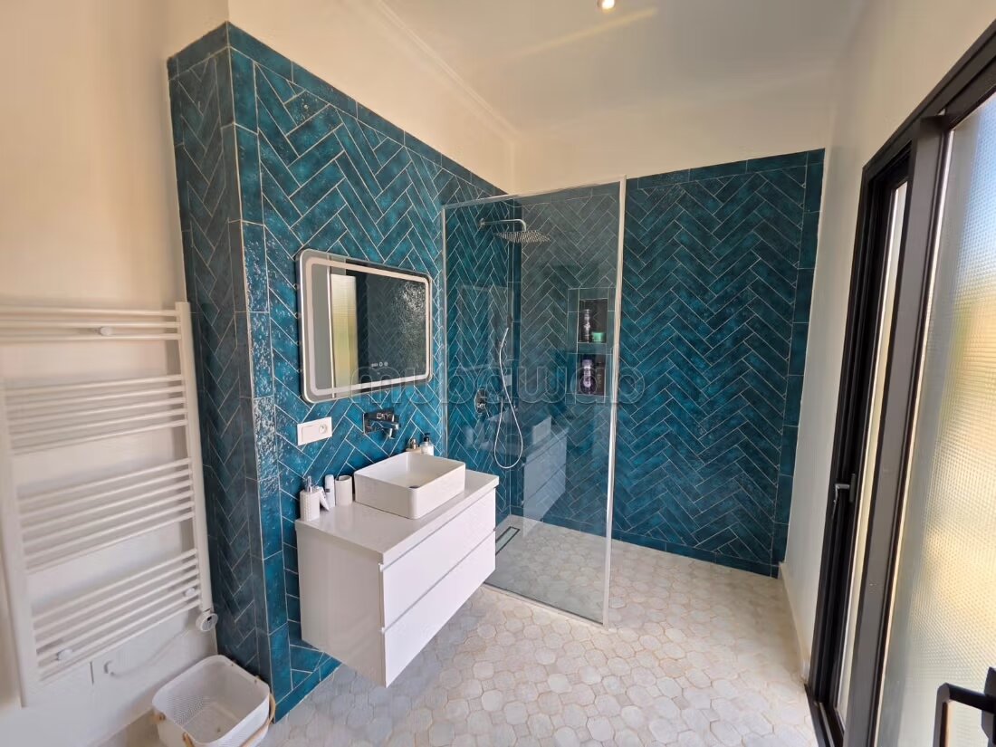 6 Bedroom Furnished Villa for Sale in Marrakech — Photo 42