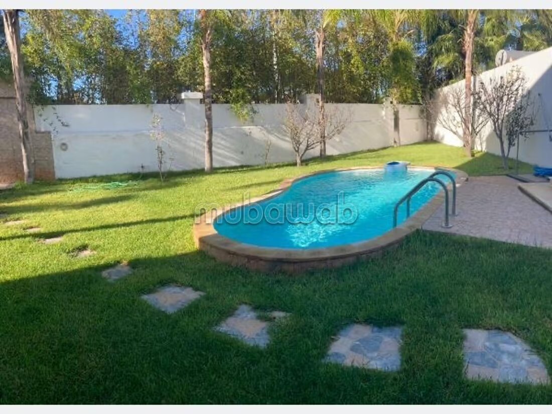 Villa 900 m² à louer à Casablanca (Anfa) — Photo 3