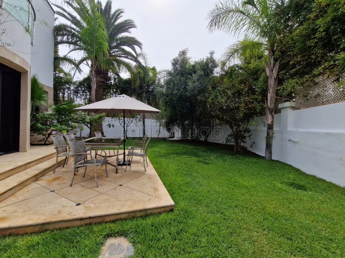 Villa 900 m² à louer à Casablanca (Anfa) — Photo 4