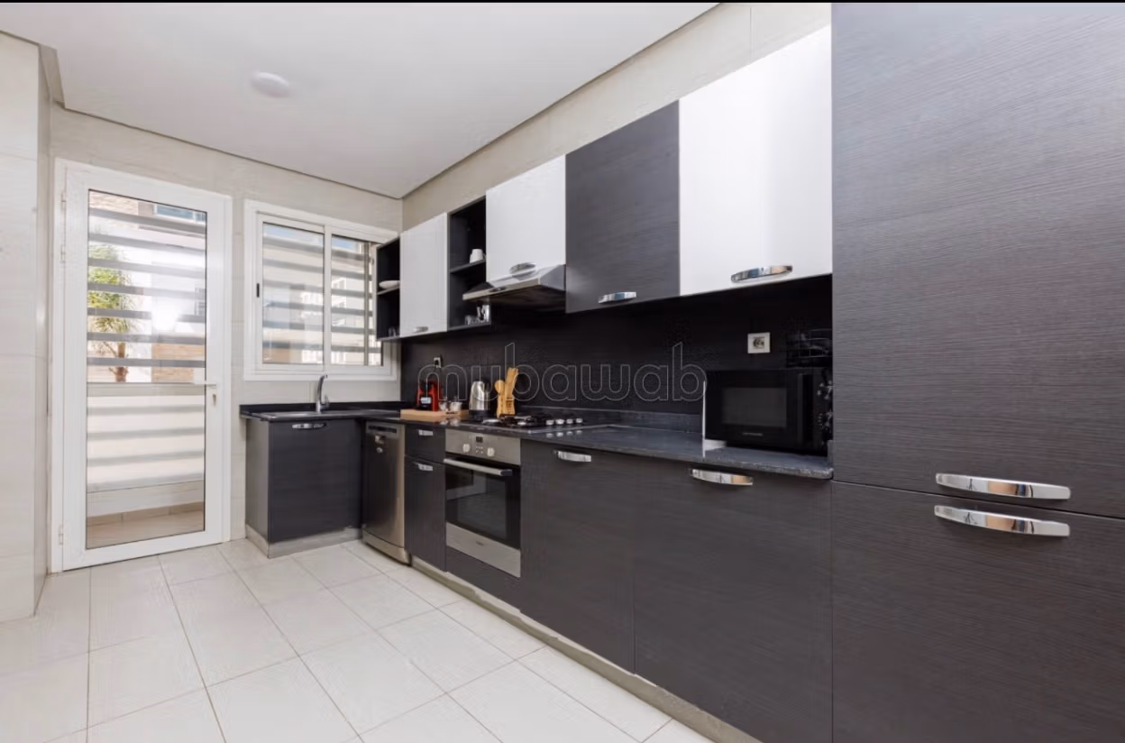 شقة مفروشة للإيجار في الرباط (حي الرياد) 120 م² — Photo 3