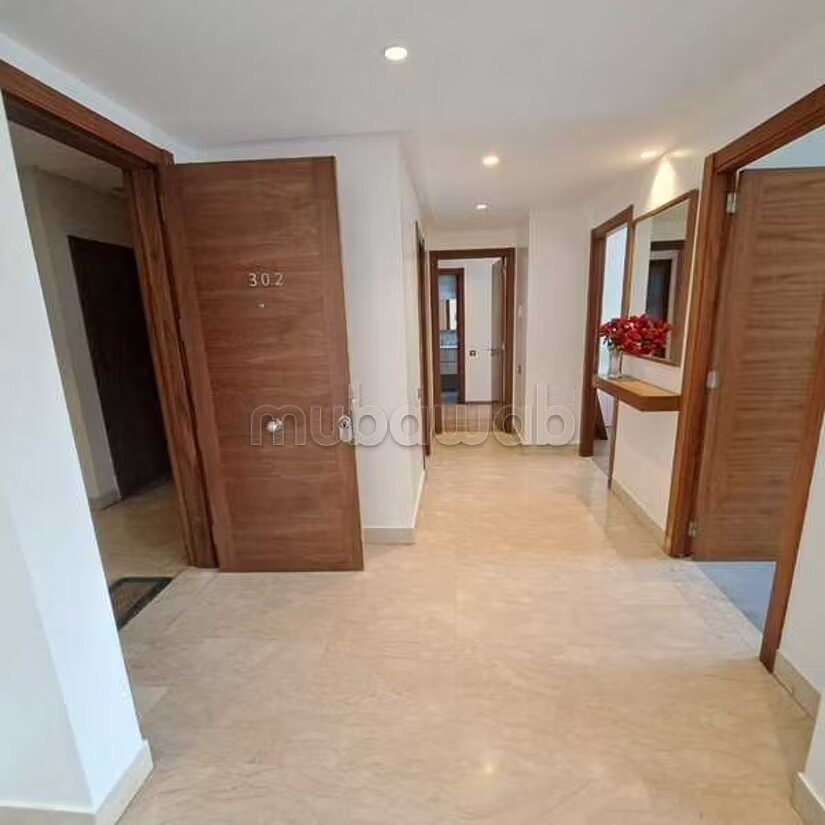 Appartement 112 m² à louer à Casablanca, Val Fleuri — Photo 4