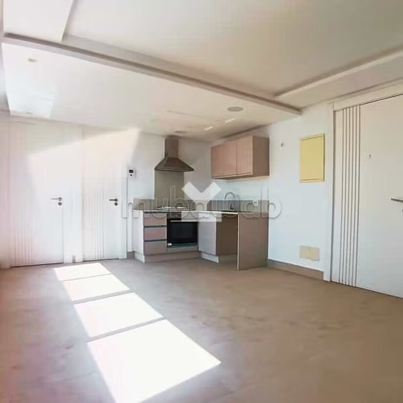 Studio Apartment 50 m² for Rent in Casablanca — Photo 200