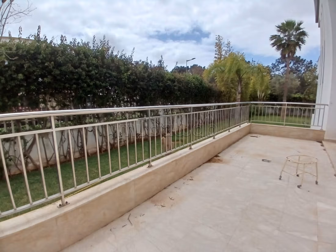 240 m² Apartment for Rent in Rabat (Hay Ryad) — Photo 2