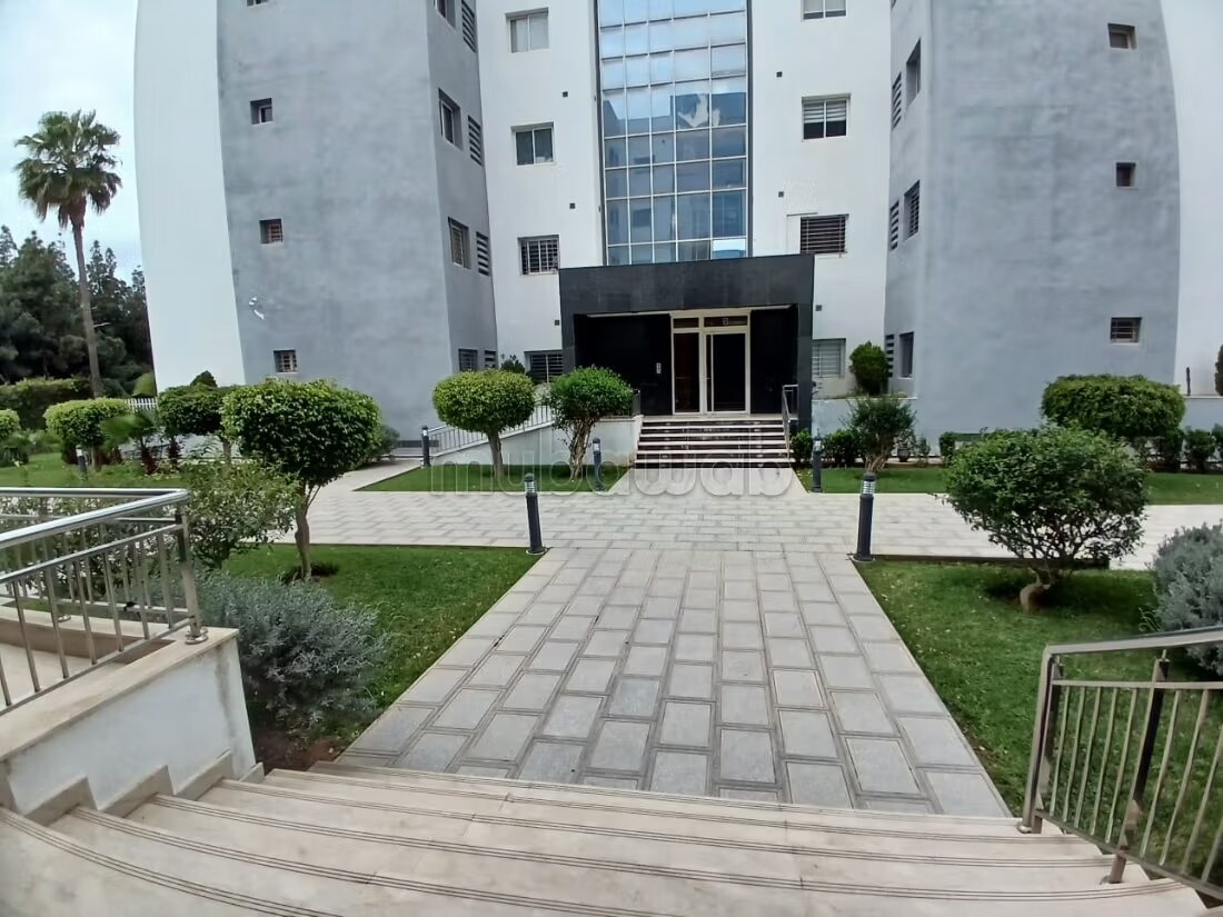 240 m² Apartment for Rent in Rabat (Hay Ryad) — Photo 15