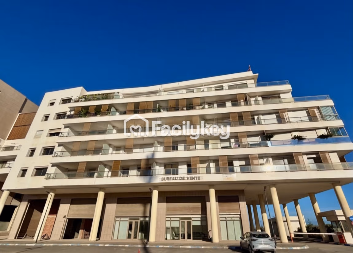 Apartment 82 m² for rent in Casablanca (Dar Bouazza) — Photo 2