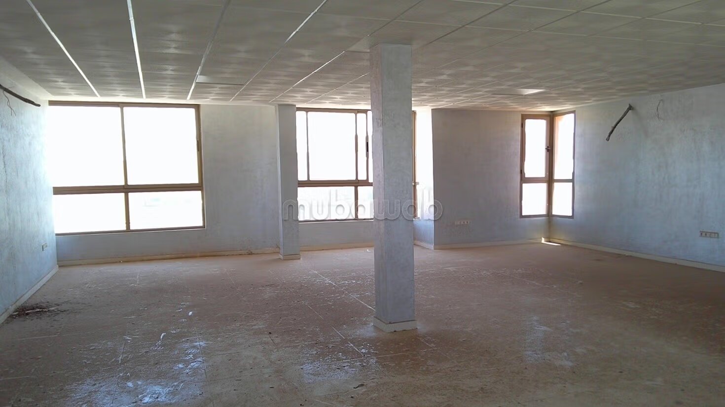 270m² office space for rent in Marrakech — Photo 9