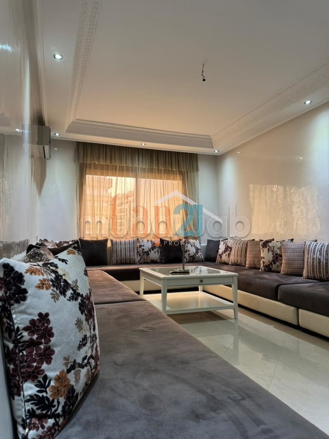 Apartment 136 m² for rent in Tanger — Photo 11
