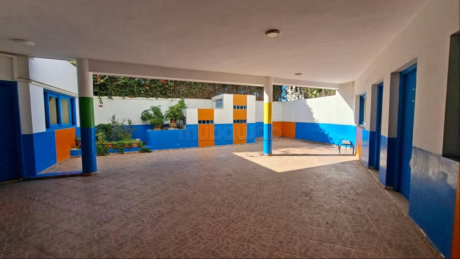 فيلا 700 م² للإيجار في الدار البيضاء — Photo 7