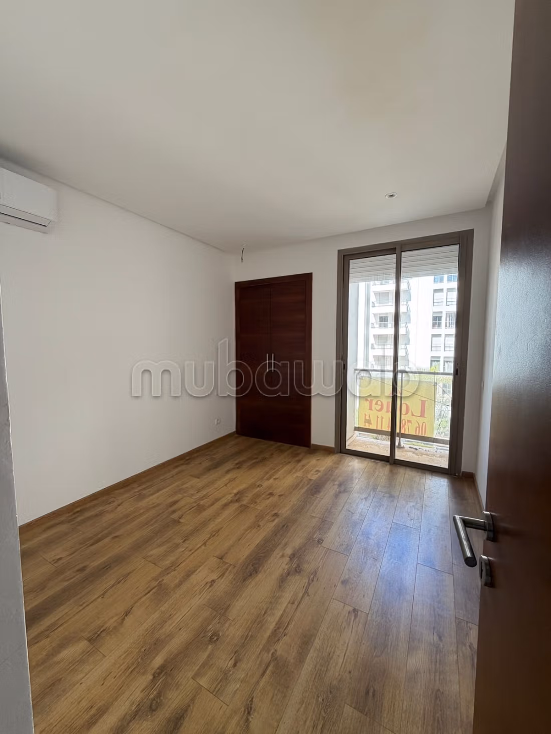 Apartment 110 m² for rent in Ain Diab Extension — Photo 14