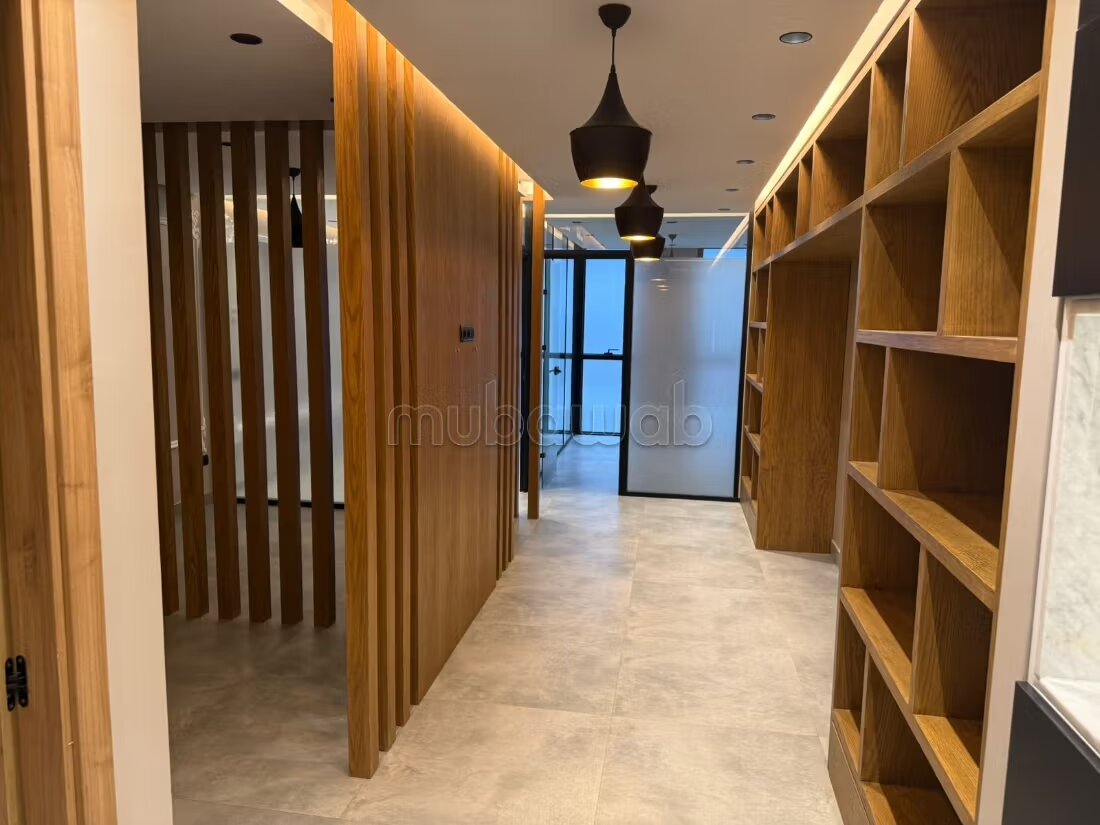 Office 51 m² for rent in Casablanca — Photo 10