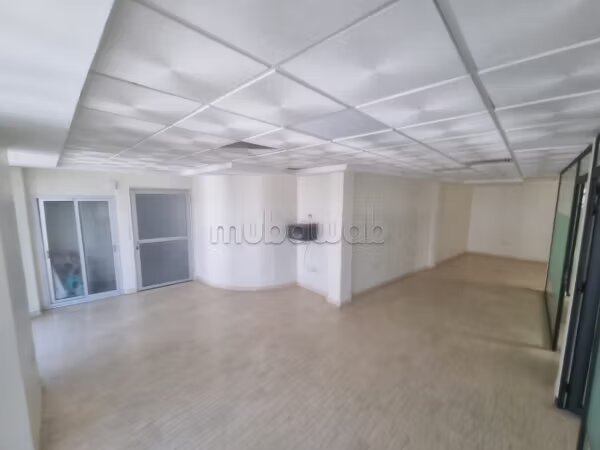 Office 51 m² for rent in Casablanca — Photo 12