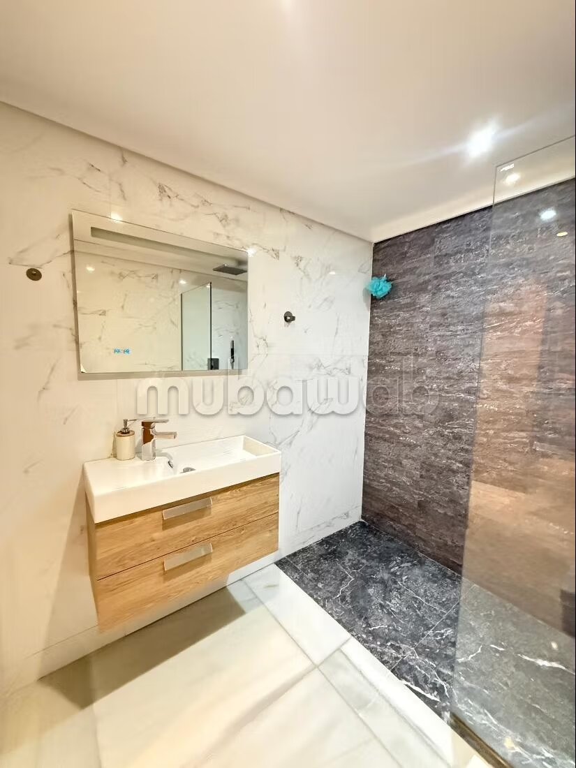 شقة 150 م² للإيجار في طنجة (مالاباتا هيلز) — Photo 18