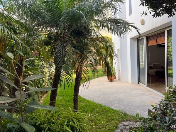 Villa 700 m² à louer à Rabat (Hassan Centre Ville) — Photo 18