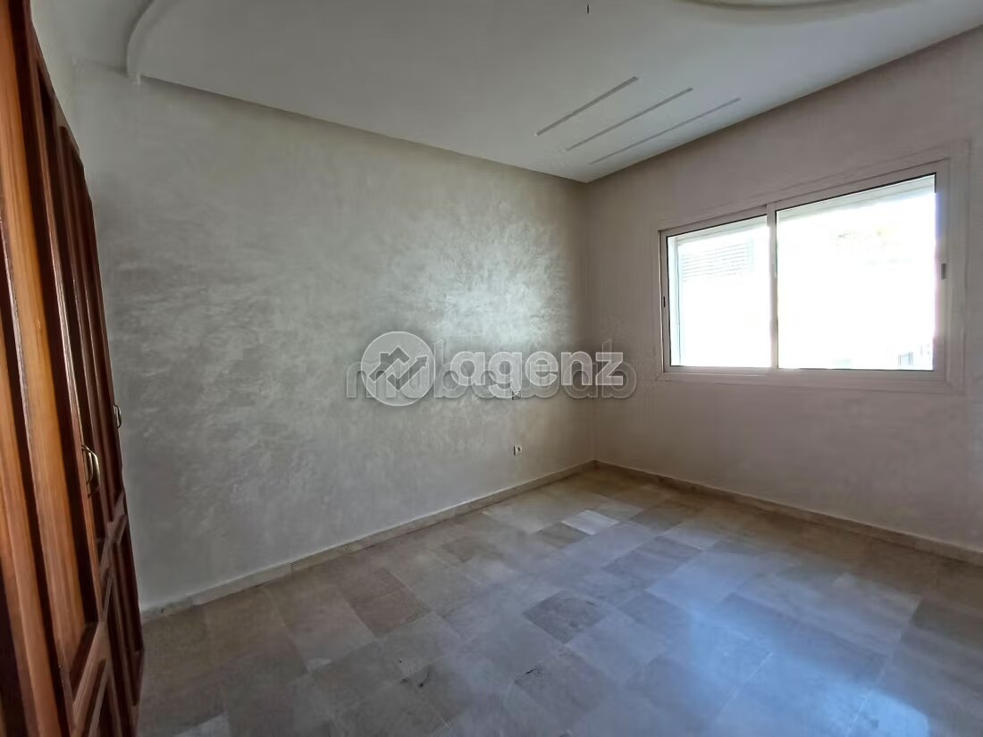 شقة 100 م² للبيع في الدار البيضاء — Photo 254