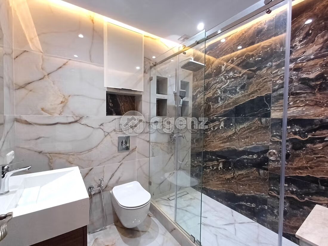 شقة 100 م² للبيع في الدار البيضاء — Photo 256