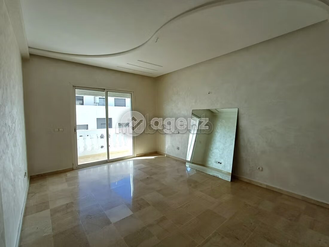 شقة 100 م² للبيع في الدار البيضاء — Photo 259