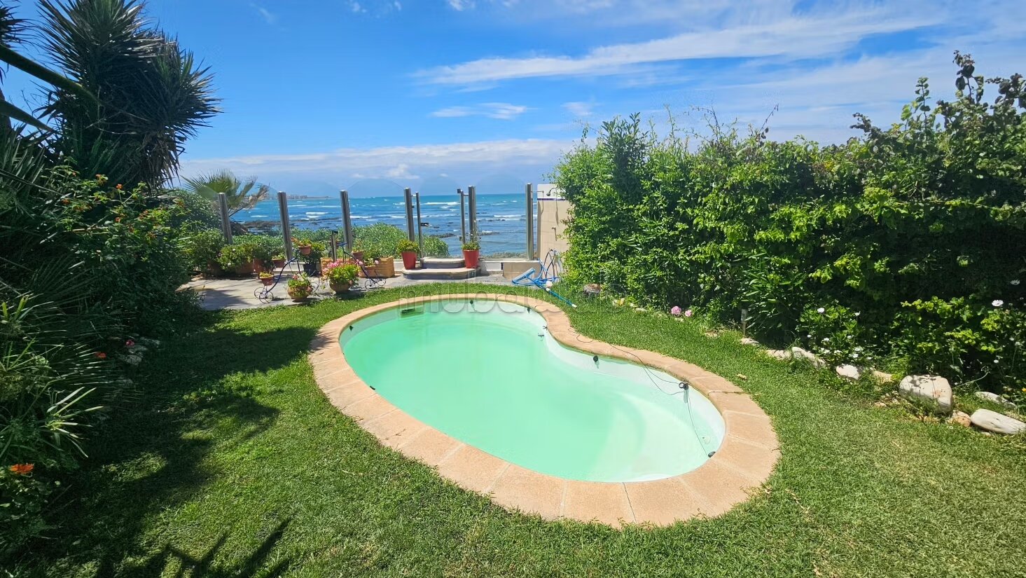 Villa 200 m² à louer à Dar Bouazza, Casablanca — Photo 60