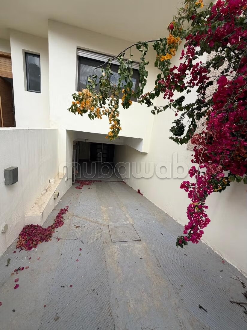 Villa 200 m² à louer à Dar Bouazza, Casablanca — Photo 148