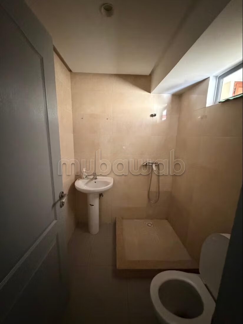 Villa 200 m² à louer à Dar Bouazza, Casablanca — Photo 155