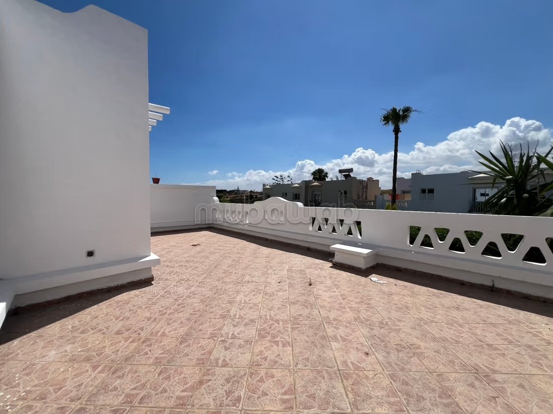 Villa 200 m² à louer à Dar Bouazza, Casablanca — Photo 258