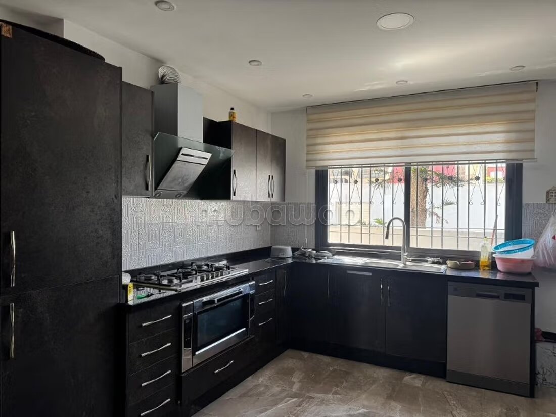 Villa 200 m² à louer à Dar Bouazza, Casablanca — Photo 292