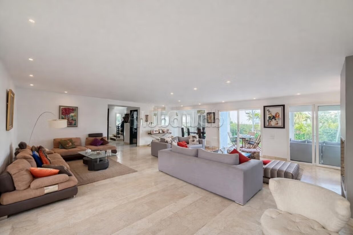 Villa 200 m² à louer à Dar Bouazza, Casablanca — Photo 445