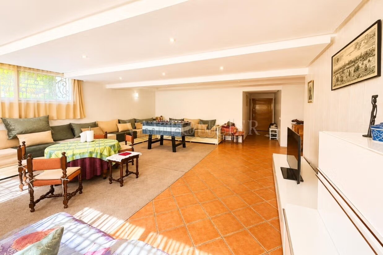 Villa 200 m² à louer à Dar Bouazza, Casablanca — Photo 479