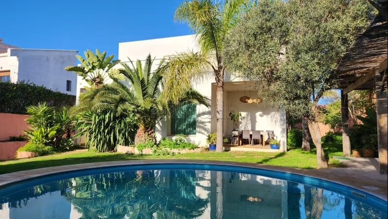 Villa 200 m² à louer à Dar Bouazza, Casablanca — Photo 484