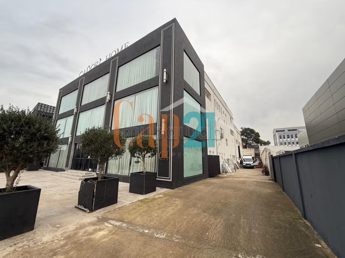 Bureau 3000 m² à louer à Tanger — Photo 2