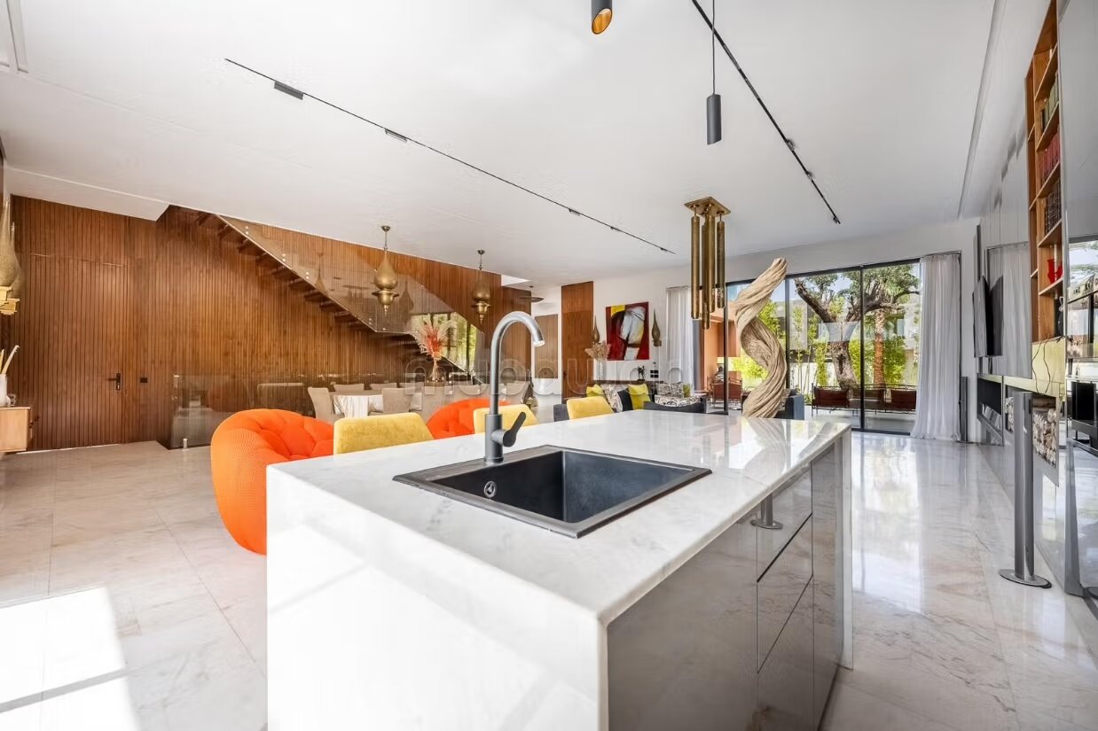 Villa 750 m² à vendre à Agdal, Marrakech — Photo 17