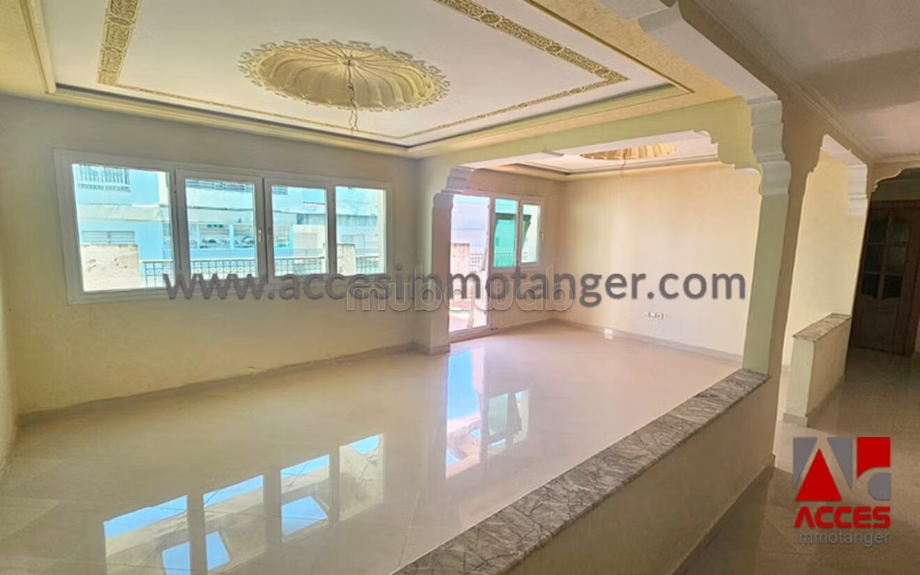 160 m² Apartment with Terrace for Sale in Tangier — Photo 5