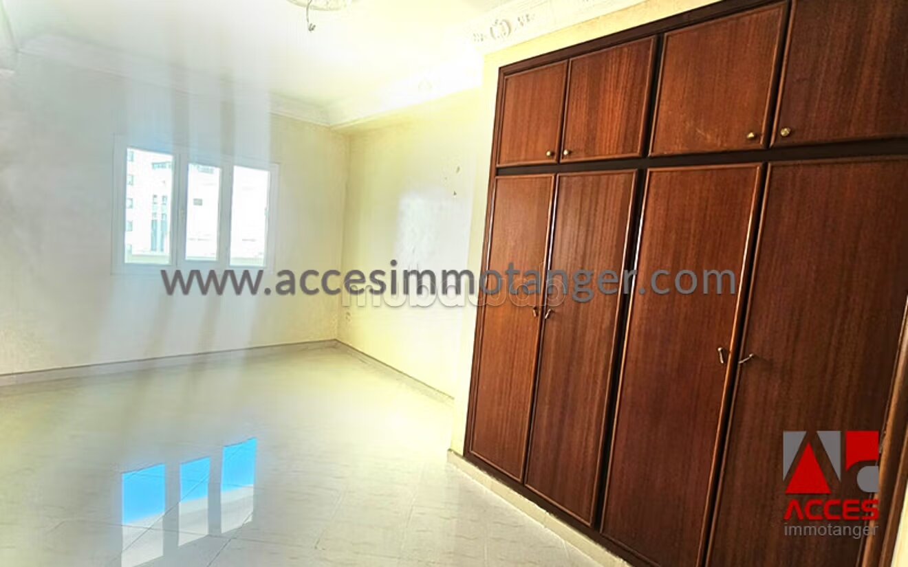 160 m² Apartment with Terrace for Sale in Tangier — Photo 8