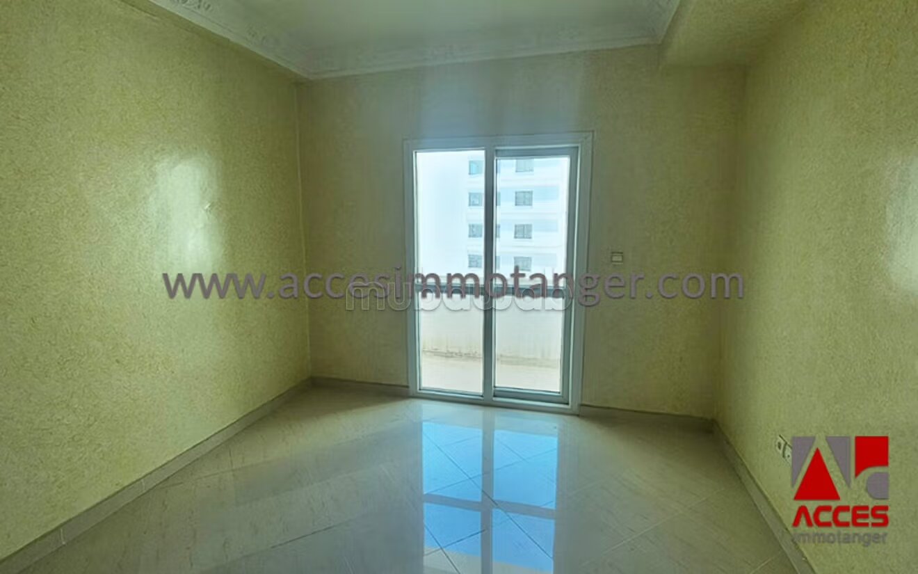 160 m² Apartment with Terrace for Sale in Tangier — Photo 11