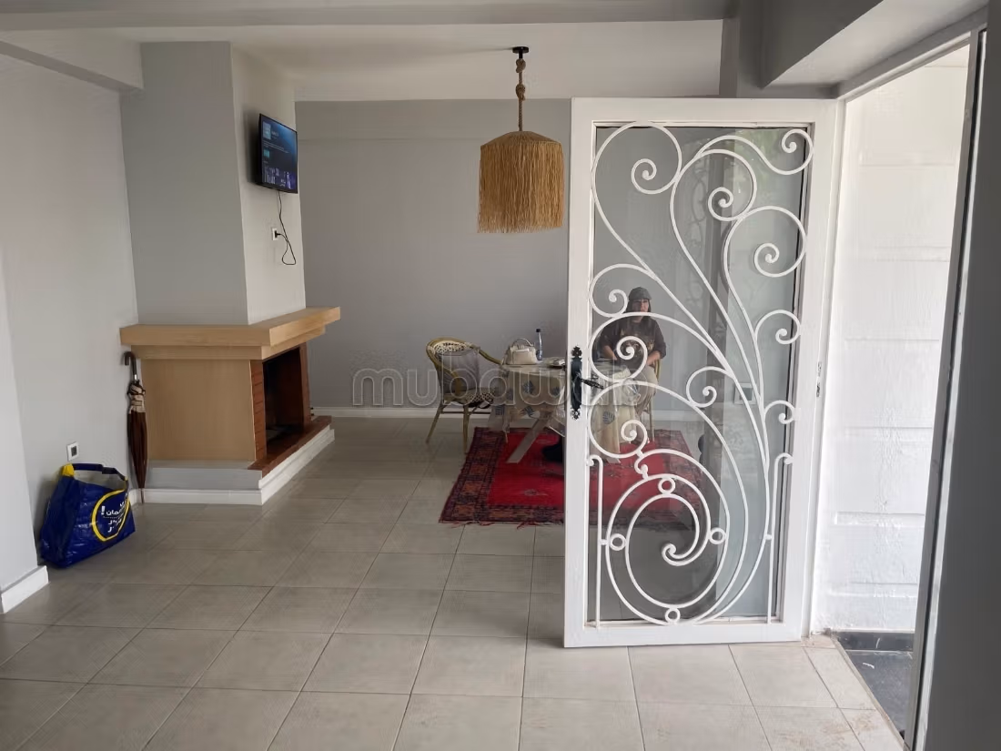 Villa 300 m² à louer à Harhoura - 19 000 DH - mois — Photo 2