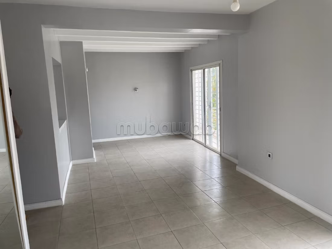 Villa 300 m² à louer à Harhoura - 19 000 DH - mois — Photo 18
