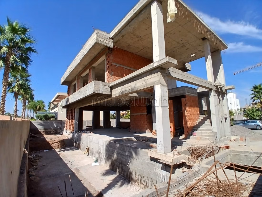 Semi-finished Villa 500 m² for sale in Marrakech — Photo 2