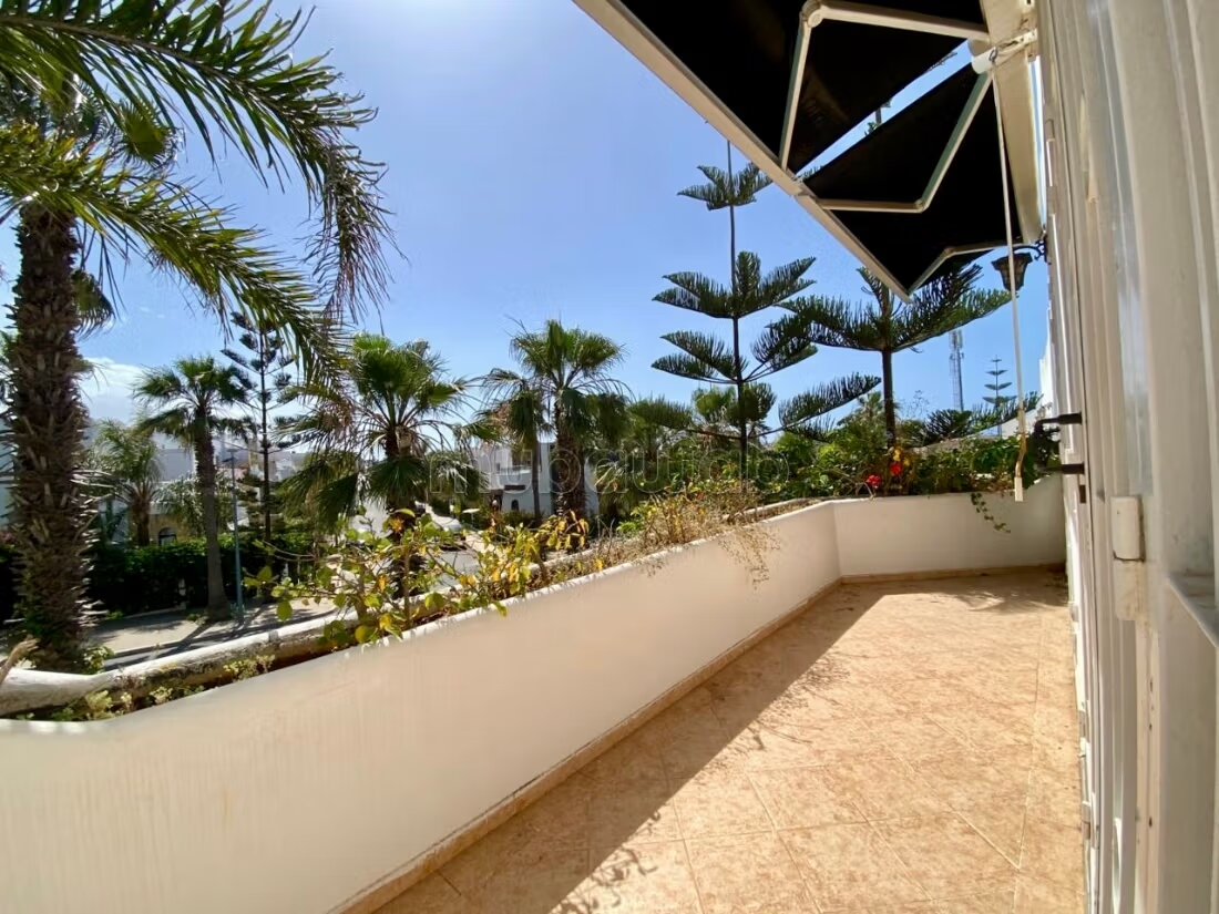 Furnished Triplex 210 m² for rent in Harhoura — Photo 13