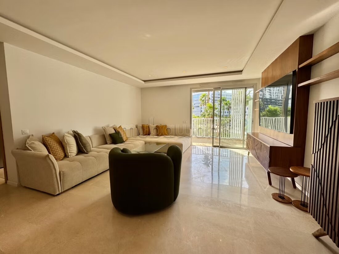 Apartment 100 m² for Rent in Casablanca (Casa Finance City) — Photo 2
