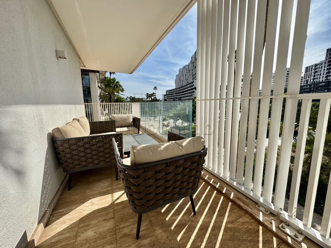 Apartment 100 m² for Rent in Casablanca (Casa Finance City) — Photo 8