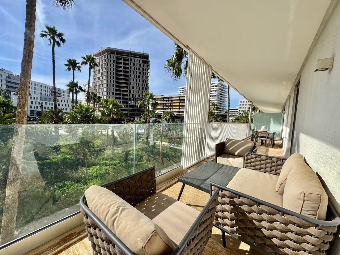 Apartment 100 m² for Rent in Casablanca (Casa Finance City) — Photo 11
