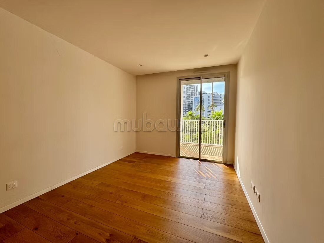 Apartment 100 m² for Rent in Casablanca (Casa Finance City) — Photo 13