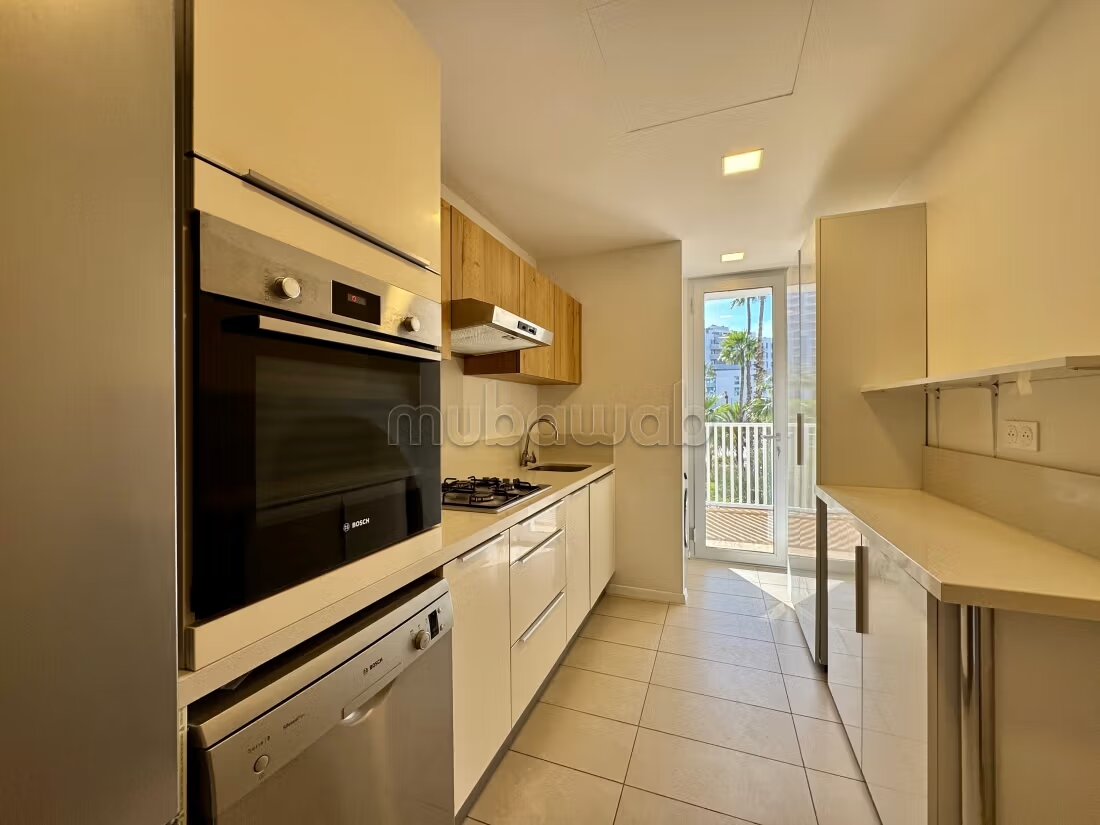 Apartment 100 m² for Rent in Casablanca (Casa Finance City) — Photo 19