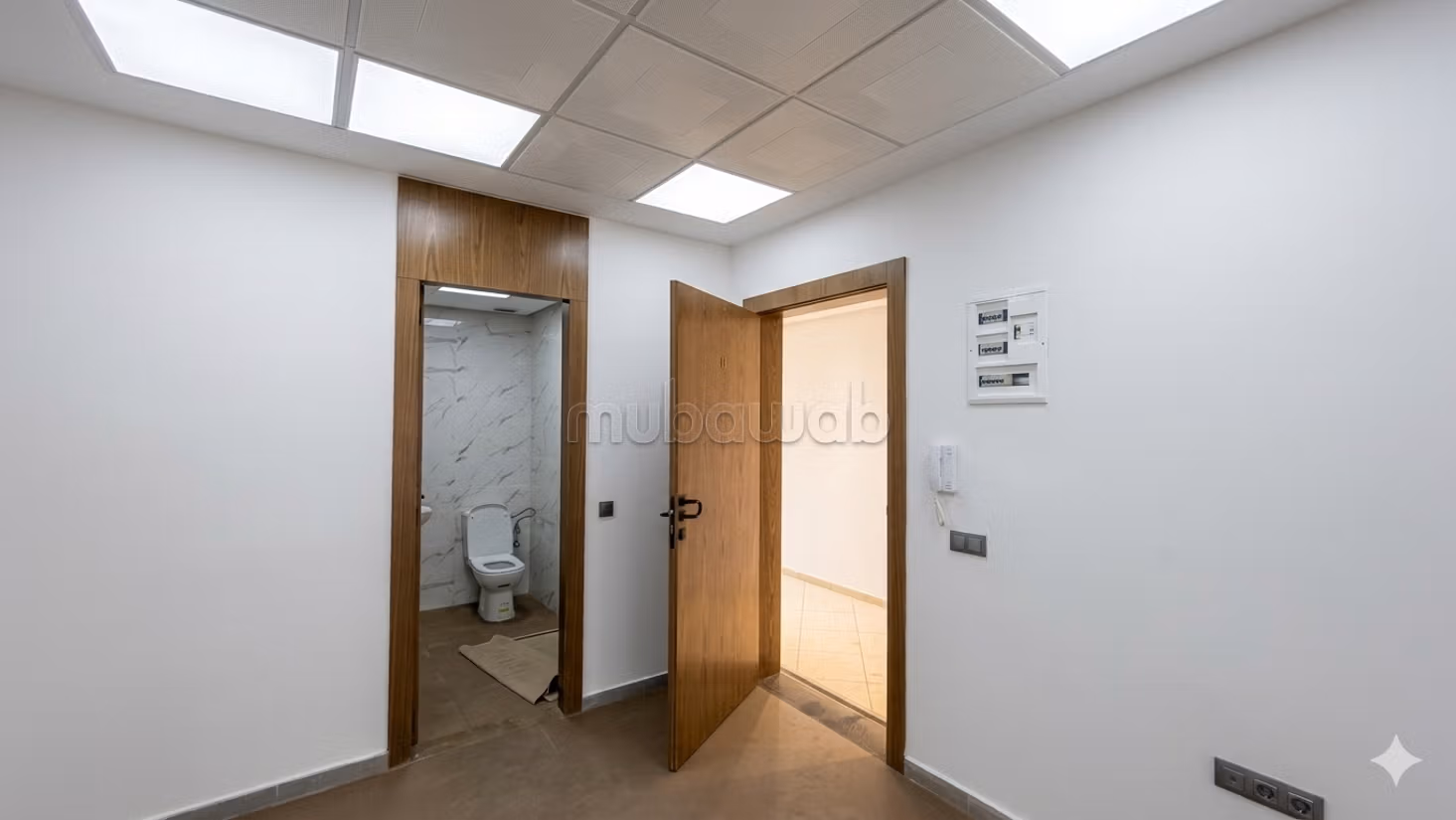 Bureau 94 m² à louer à Kénitra — Photo 11
