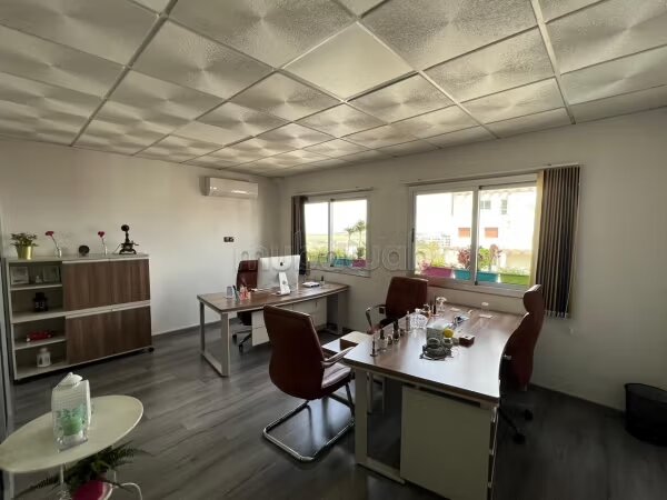 Bureau 94 m² à louer à Kénitra — Photo 21