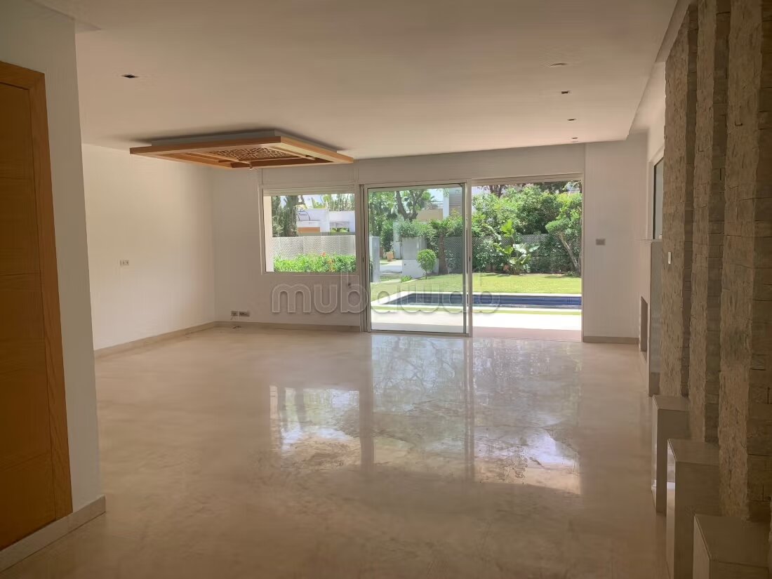 Villa 700 m² à louer à Casablanca (Ville Verte) — Photo 7