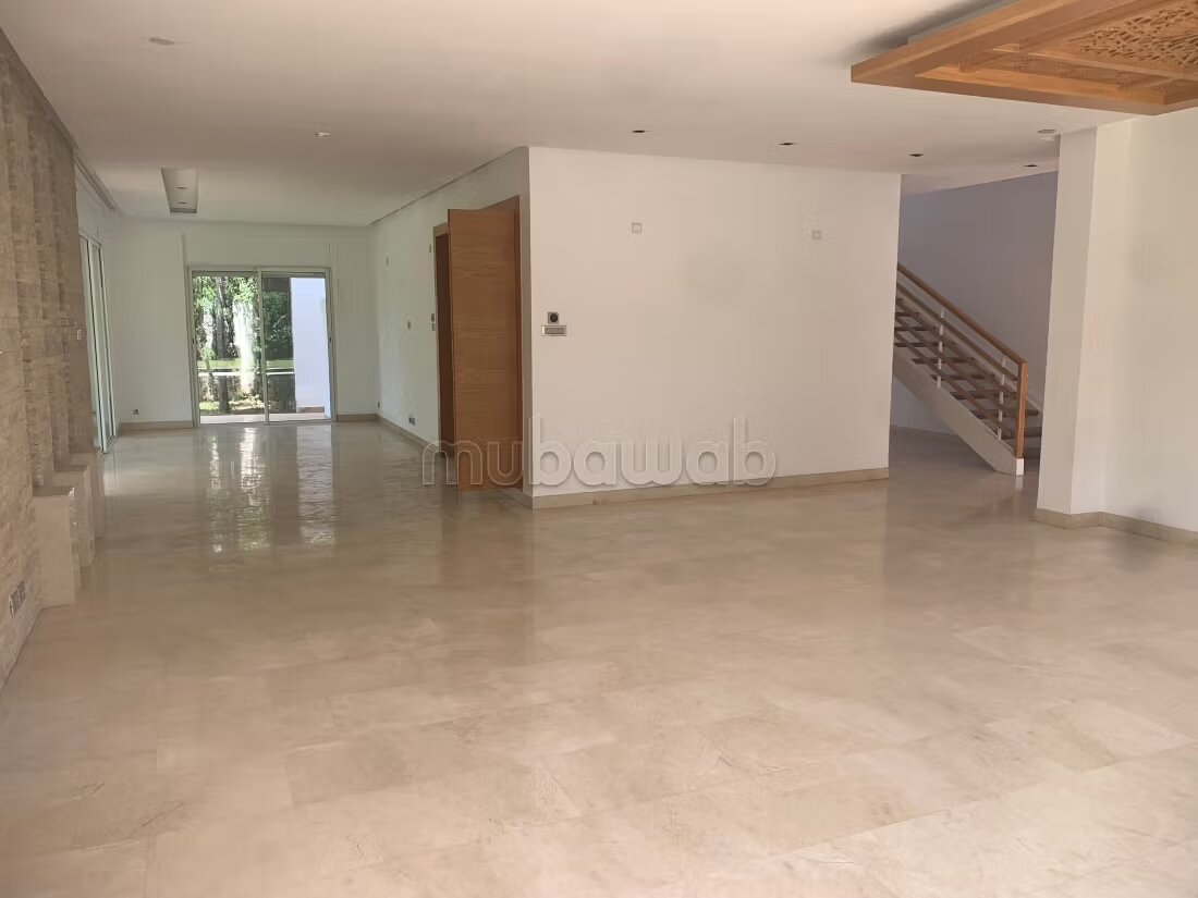 Villa 700 m² à louer à Casablanca (Ville Verte) — Photo 8