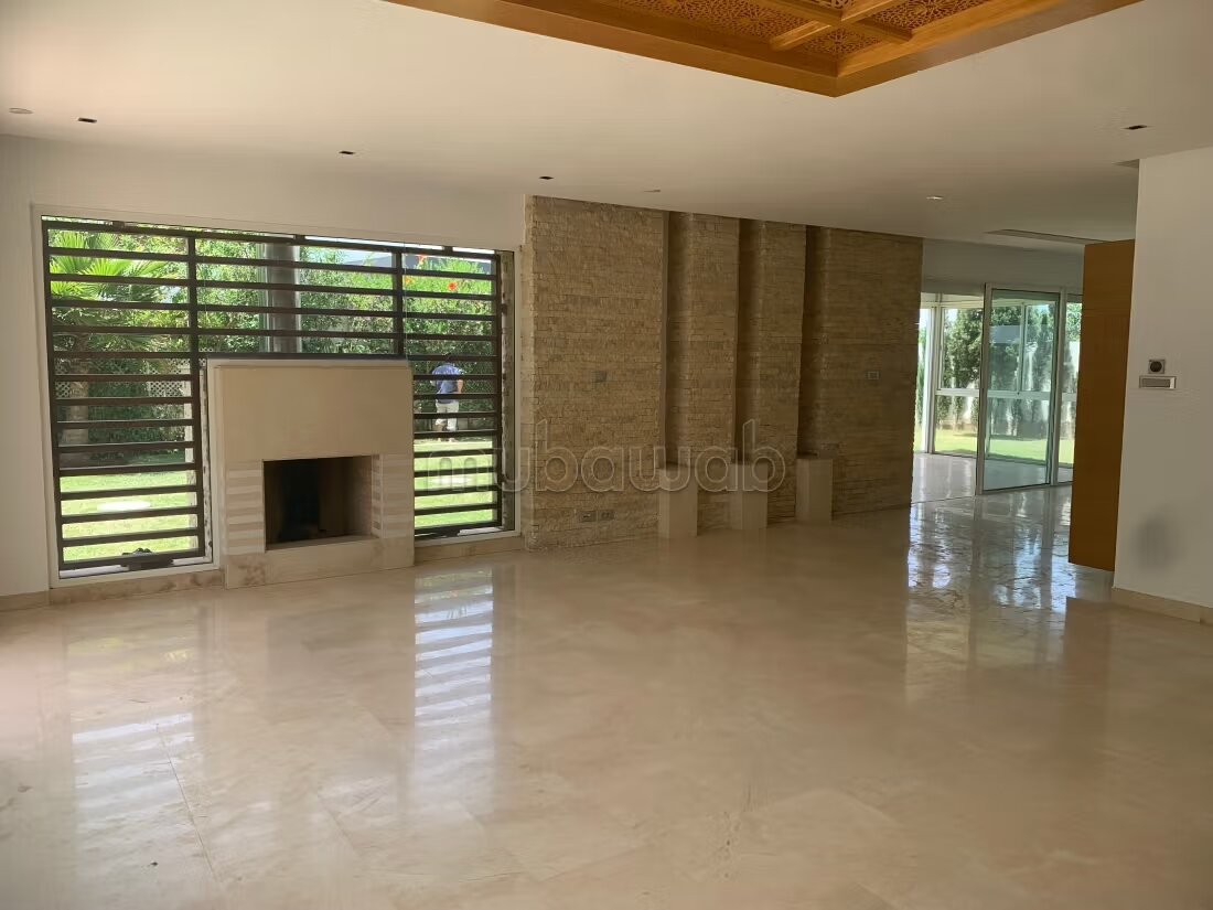 Villa 700 m² à louer à Casablanca (Ville Verte) — Photo 11