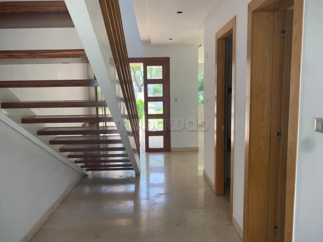 Villa 700 m² à louer à Casablanca (Ville Verte) — Photo 14