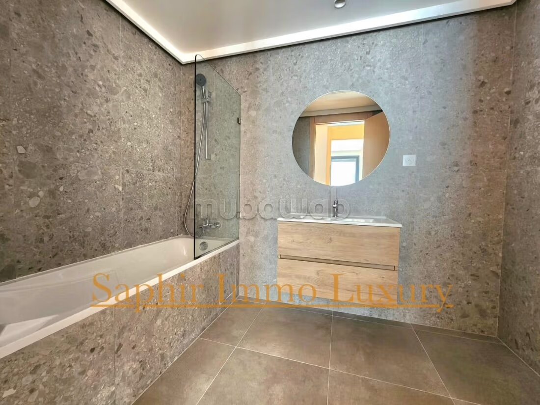 شقة فاخرة للإيجار بالدار البيضاء — Photo 349